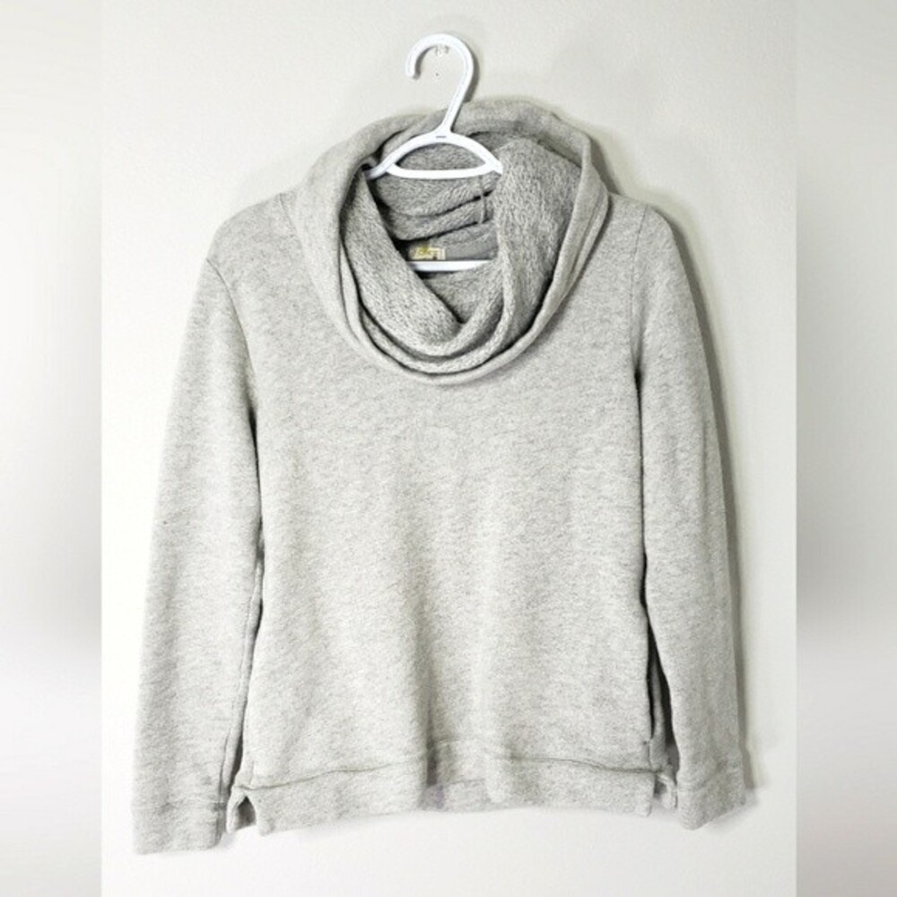 J.Crew mercantile funnel neck sweater size M E0820